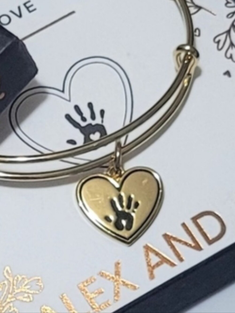 New Alex and Ani Gold Heart Handprint Charm Bangle Bracelet with Box